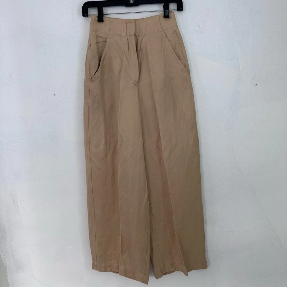 Aritzia Wilfred Le Fou Tango Trousers Tan Gold size 00